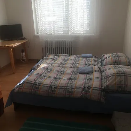 Objekt Nocľah s raňajkami 2*